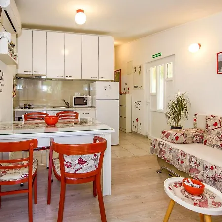 Taja By Interhome Nyaraló
