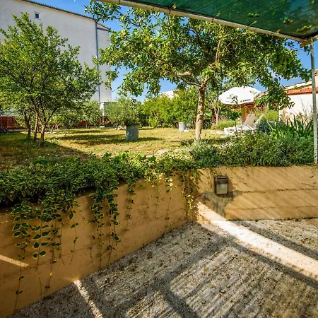 Nyaraló Taja By Interhome Split