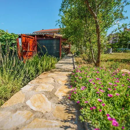 Nyaraló Taja By Interhome